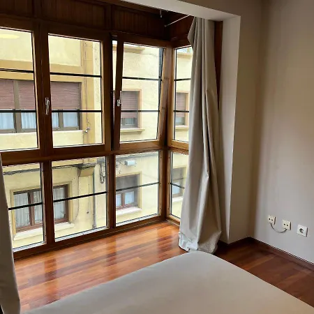 Pisazo Con Vistas Mar, 3habitaciones Y Garaje Incluido Apartament