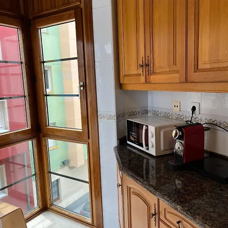 Pisazo Con Vistas Mar, 3habitaciones Y Garaje Incluido Apartament Gijón